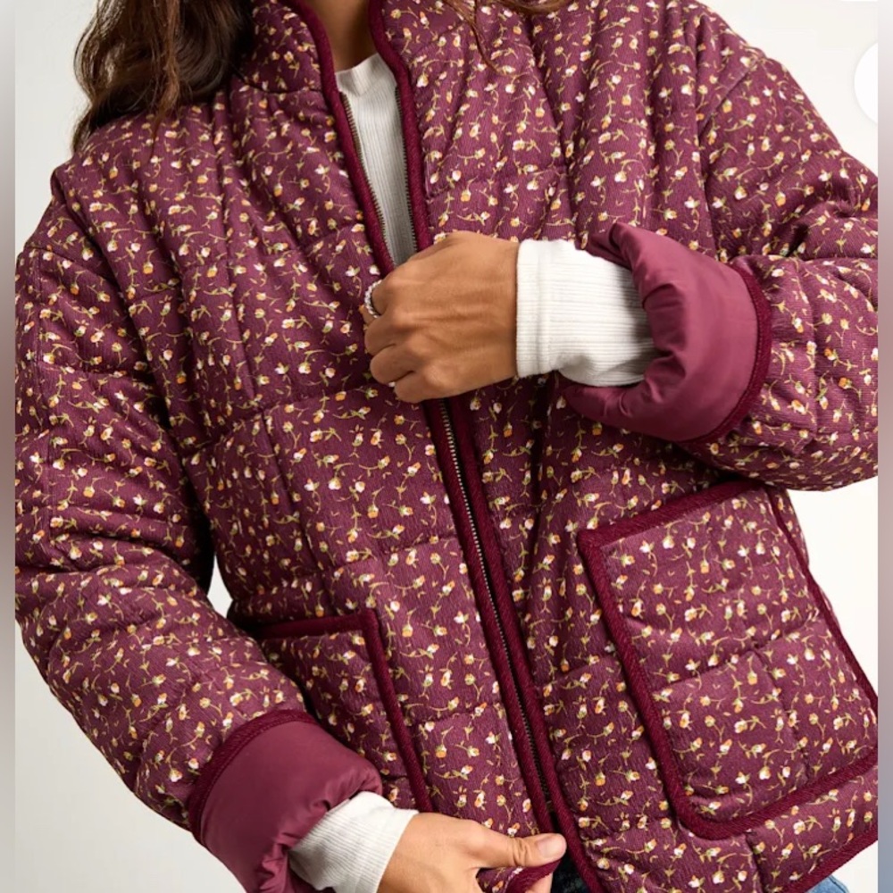 Lulus Burgundy Floral Quilted Puffer Jacket Women’s L EUC 🩷